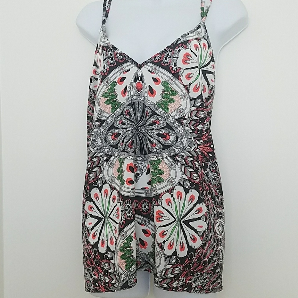 Entro Tank Top Large  Spaghetti Crisscross Straps